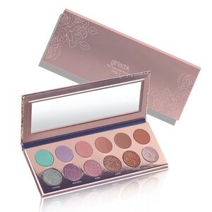 Girlactik Eyeshadow Palette with Mirror - Multi-Color